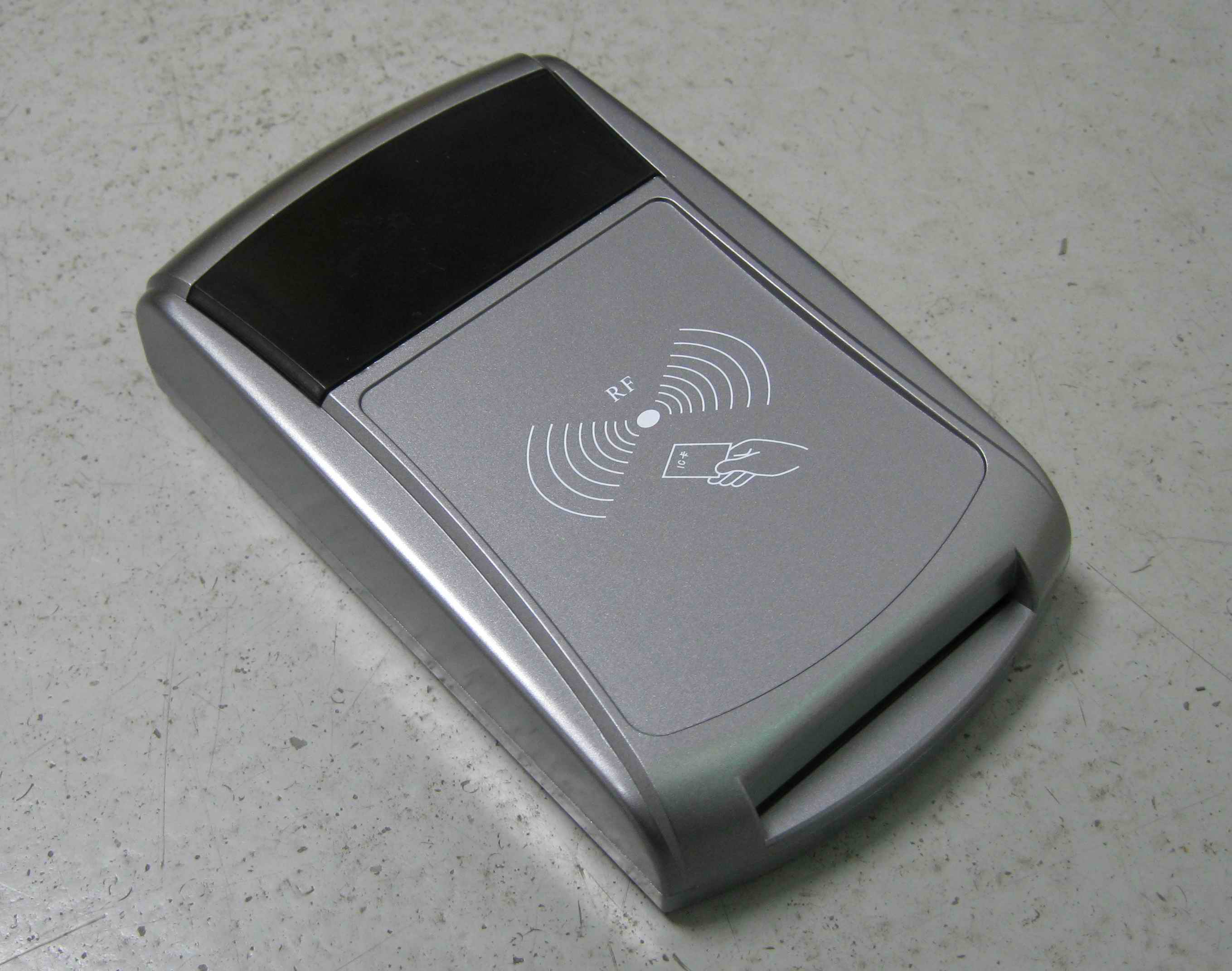 F107-读卡器